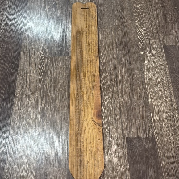 Rustic Welcome Sign with Hearts - Picture 2 of 3